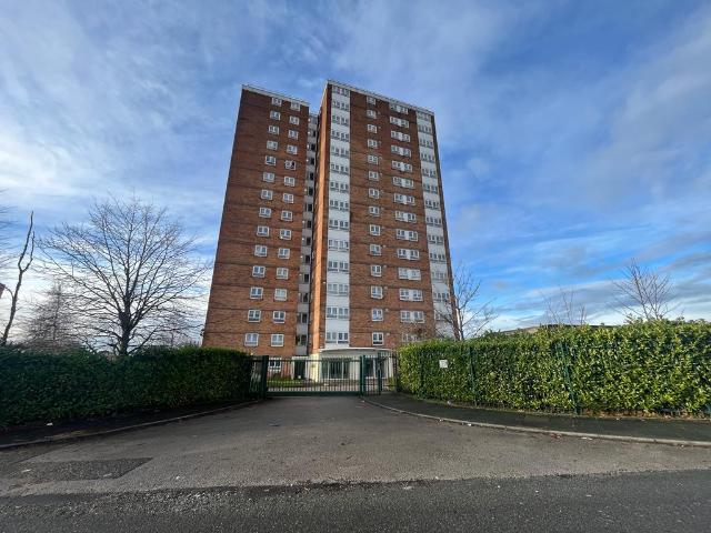 Flat for sale in Salford, Greater Manchester