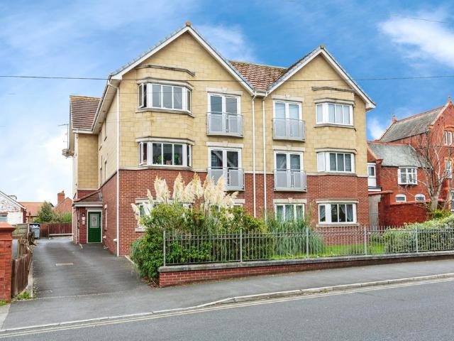 Flat for sale in Revoe, Blackpool
