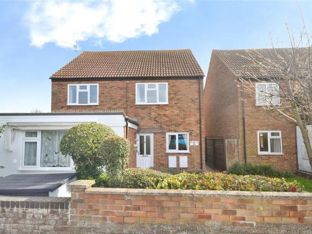 Flat for sale in Felixstowe, Eastbridge