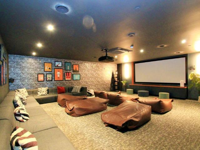 Flat for sale in Greater London