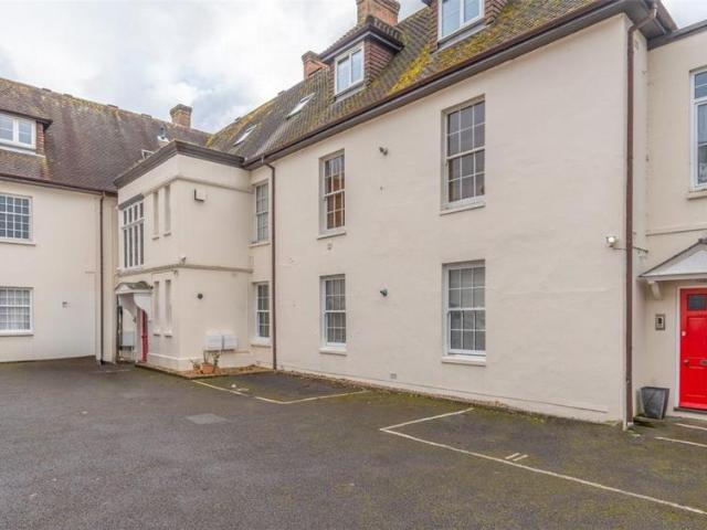 Flat for sale in East Brook, Wimborne