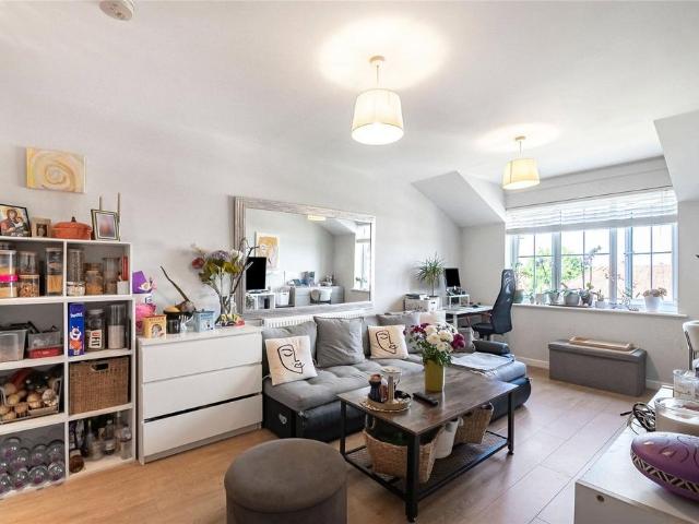 Flat for sale in London Borough of Merton, Greater London