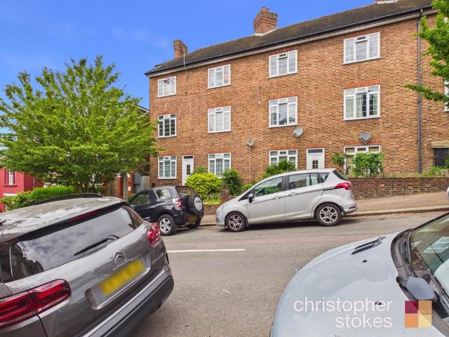 Flat for sale in Muswell Hill, Greater London