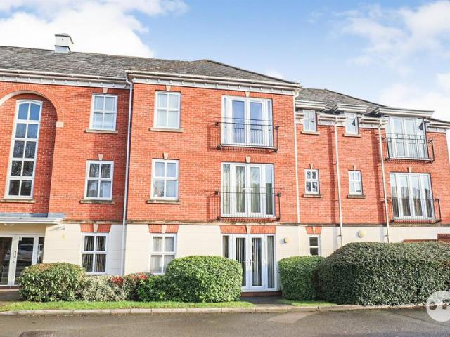 Flat for sale in Lash Hill, Barton