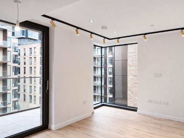 Flat for sale in Finsbury, Greater London