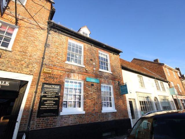 Flat for sale in Berrick Salome, Oxfordshire