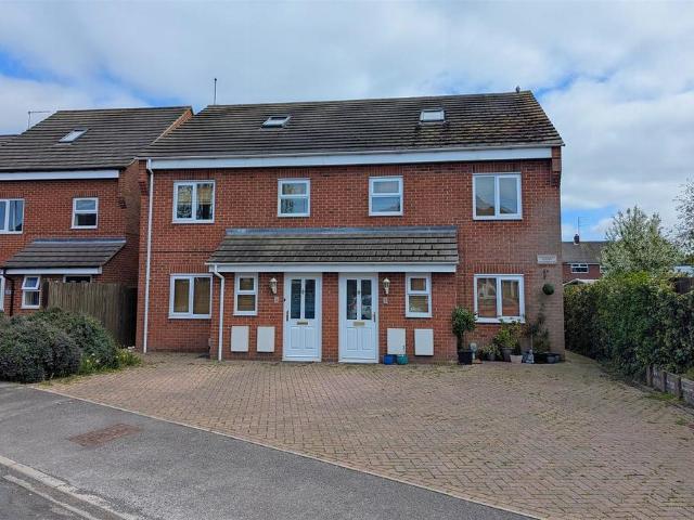 Flat for sale in Beverley, East Riding Of Yorkshire