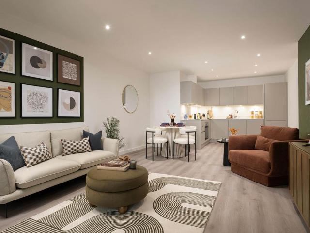 Flat for sale in London Borough of Hounslow, Strand