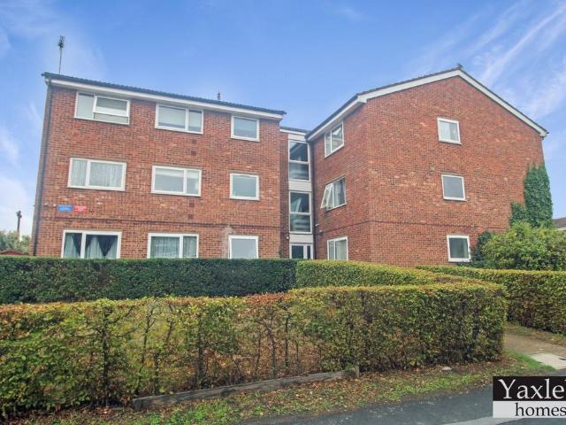 Flat for sale in Rivenhall End, Braintree