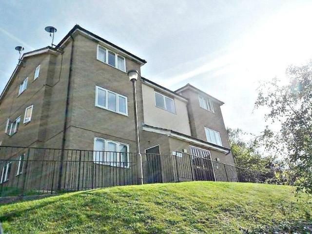 Flat for sale in Totteridge, Buckinghamshire