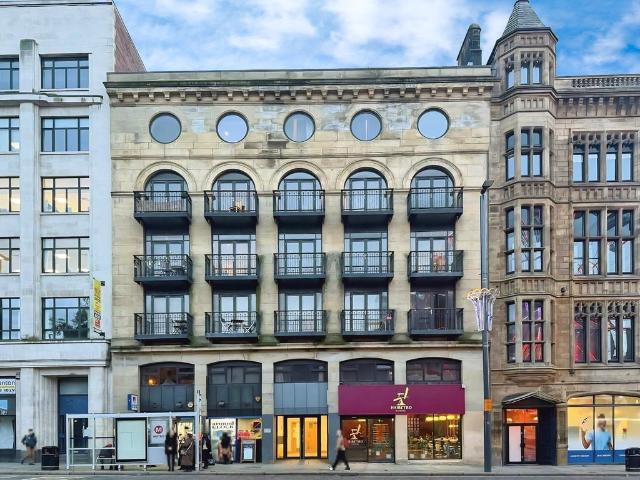 Flat for sale in Woodhouse, West Yorkshire