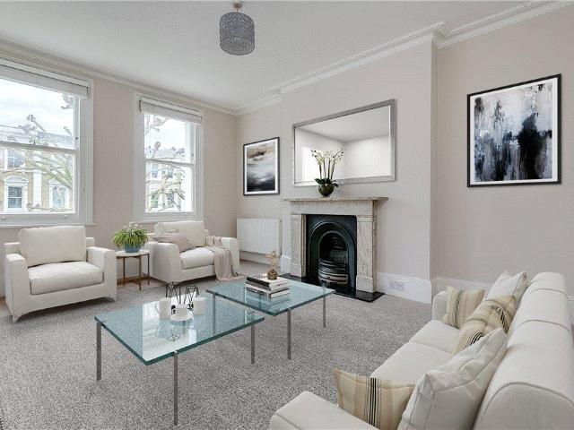 Flat for sale in Earl's Court, Greater London