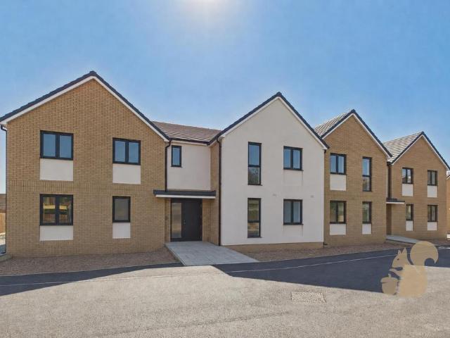 Flat for sale in Maldon, Essex