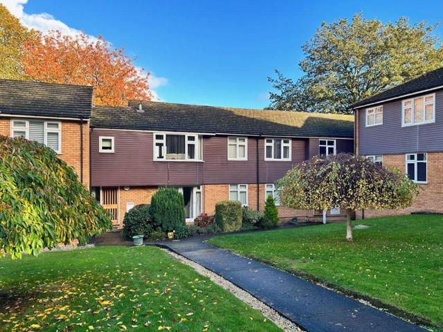 Flat for sale in Colwyn Bay, Wales