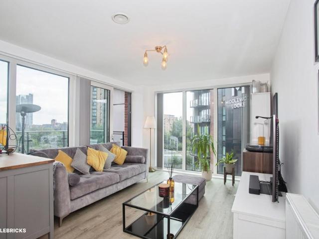 Flat for sale in Ordsall, Salford