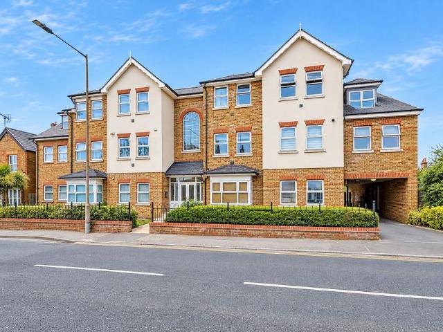 Flat for sale in Bocking, Braintree