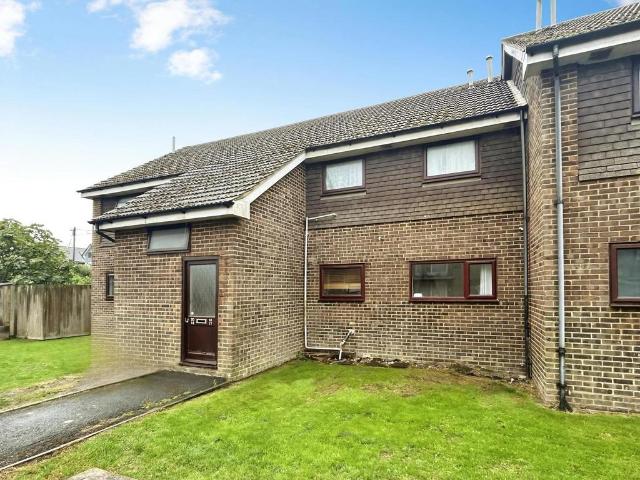 Flat for sale in Camber, Rother