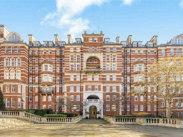 Flat for sale in Knightsbridge, Isle Of Man
