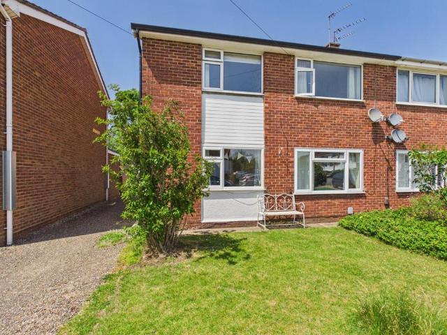 Flat for sale in Denham, Buckinghamshire