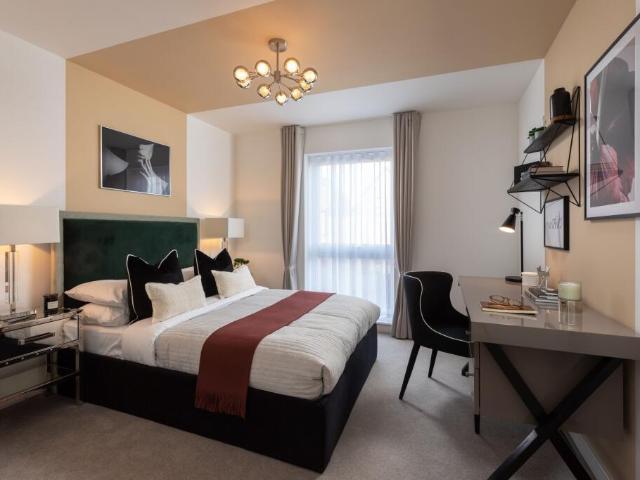 Flat for sale in Hyde Park, West Yorkshire