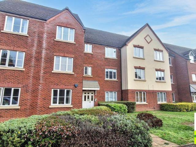 Flat for sale in Shifnal, Shropshire