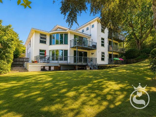 Flat for sale in Parkstone, Poole