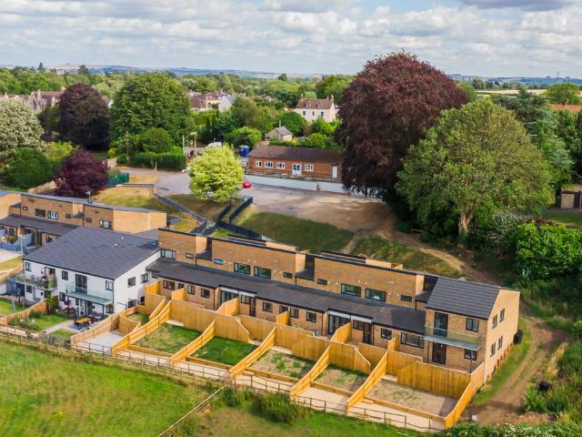 Flat for sale in Purton, Wiltshire