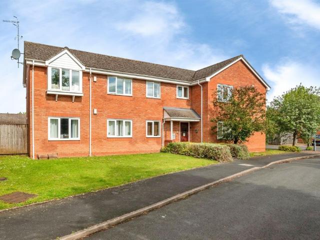 Flat for sale in Northwick, Claines