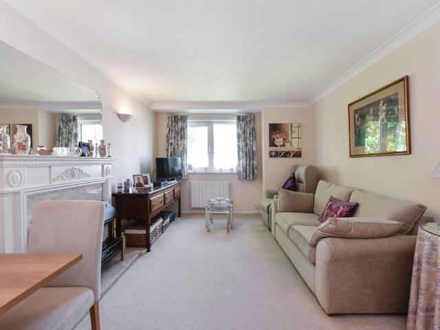 Flat for sale in North Finchley, Isle Of Man