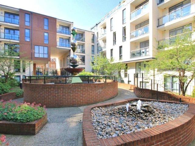 Flat for sale in Charlotteville, Westborough