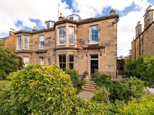 Flat for sale in Mayfield, Newington