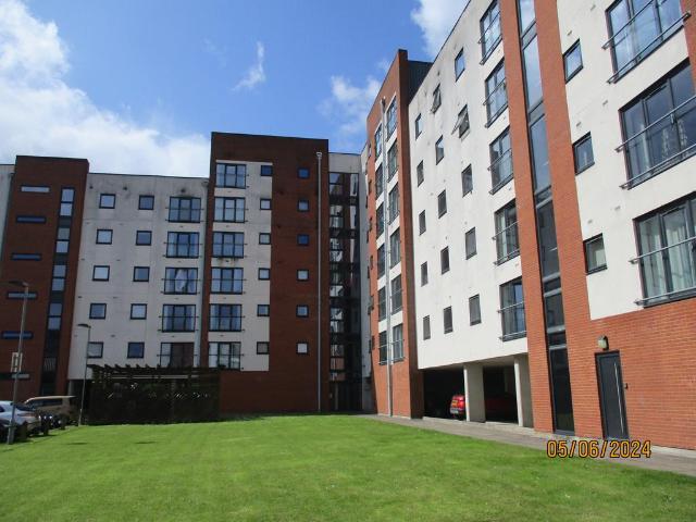Flat for sale in Little Bolton, Salford