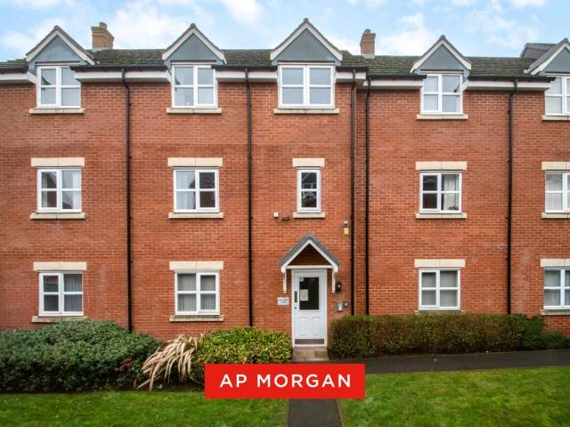 Flat for sale in Stirchley, West Midlands