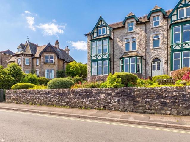 Flat for sale in Arnside, Westmorland and Furness