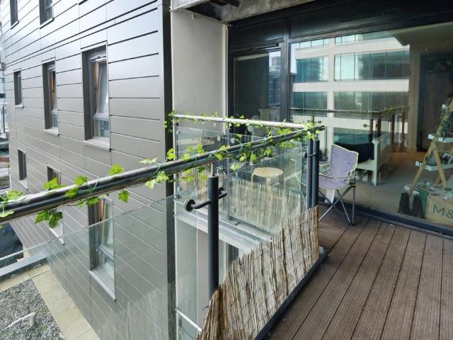 Flat for sale in Richmond Hill, West Yorkshire