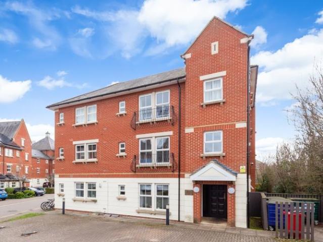 Flat for sale in The Slade, Oxfordshire