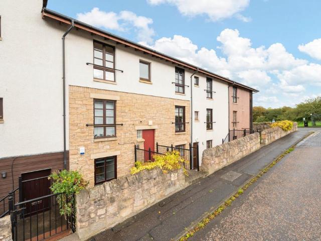 Flat for sale in Longstone, City of Edinburgh