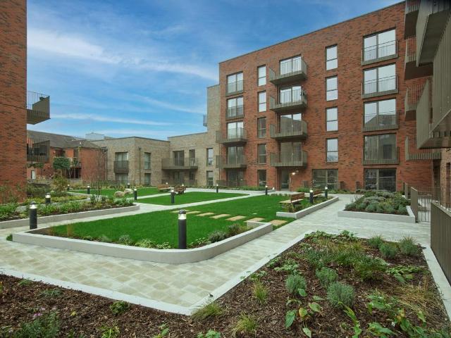 Flat for sale in Fishery, Maidenhead