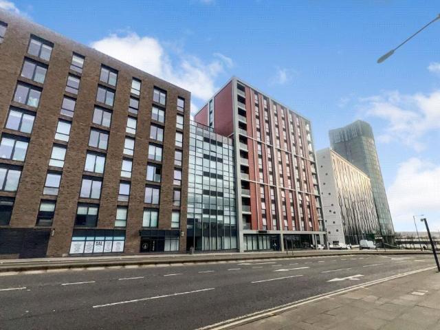 Flat for sale in Baltic Triangle, Calderstones