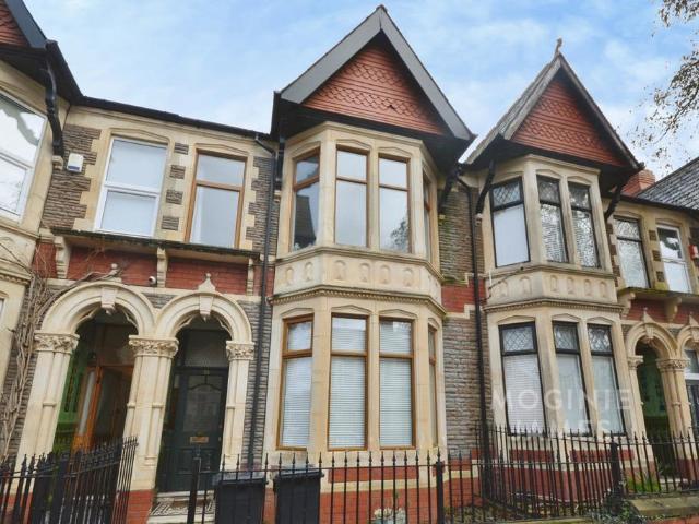 Flat for sale in Penylan, Falcon Lodge