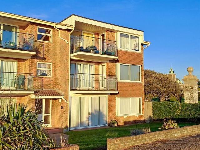Flat for sale in Clapham, West Sussex