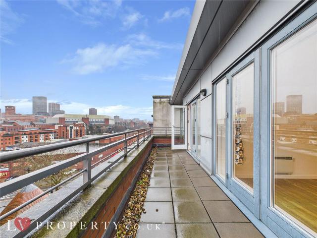Flat for sale in Ladywood, West Midlands