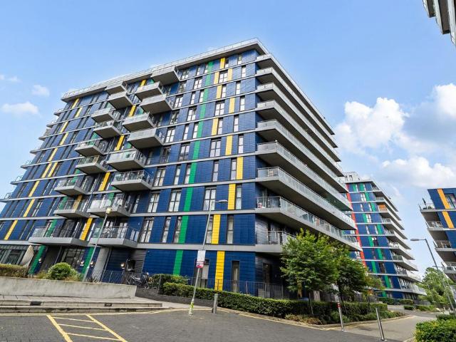 Flat for sale in Alperton, Greater London