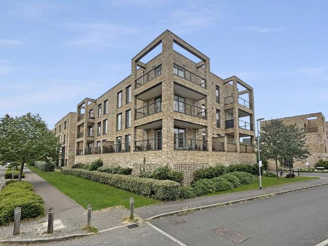 Flat for sale in Arbury, Cambridgeshire