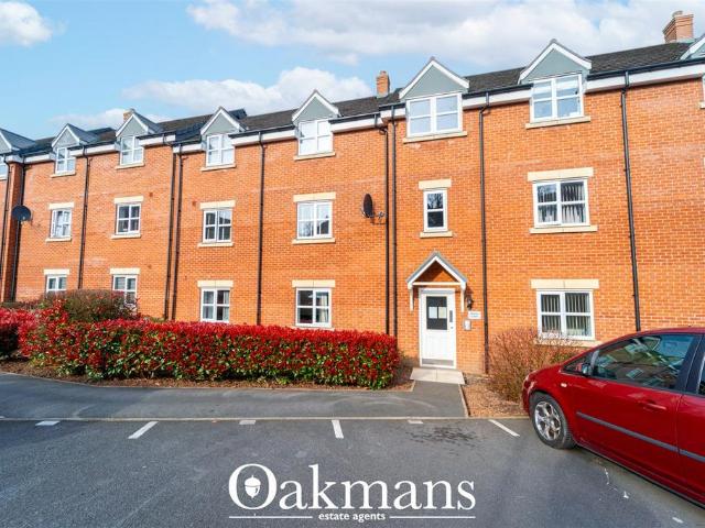 Flat for sale in Stirchley, Birmingham