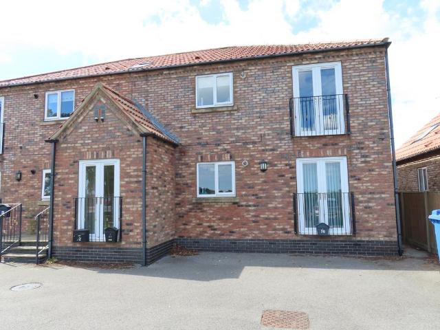 Flat for sale in Rawcliffe