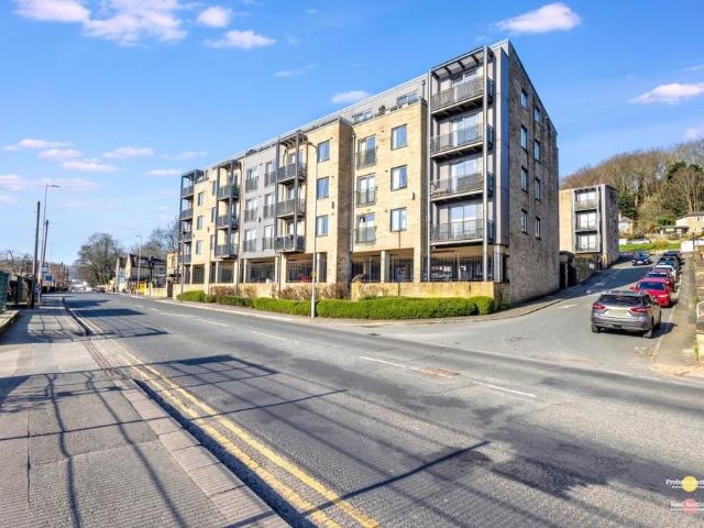 Flat for sale in Baildon