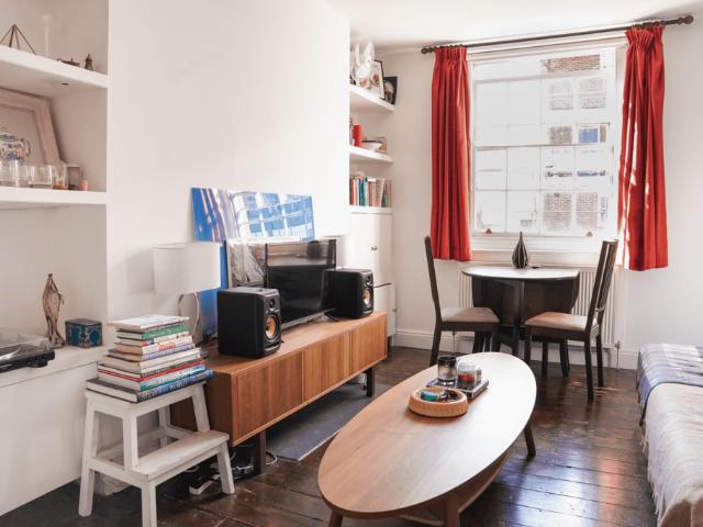 Flat for sale in Stepney, Greater London