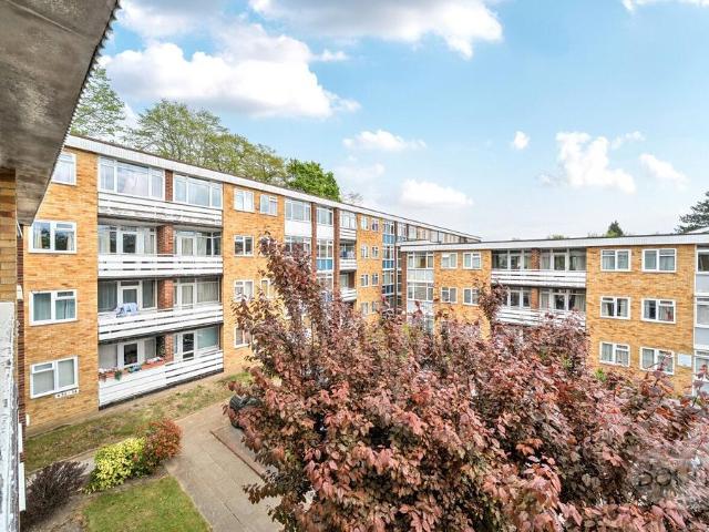 Flat for sale in Westfield, Woking