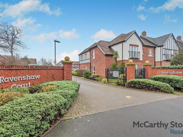 Flat for sale in West Midlands